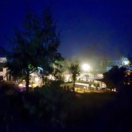 Swaraj Resorts Bharatpur Esterno foto