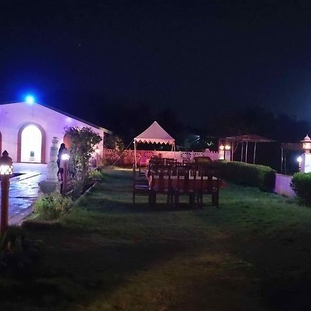 Swaraj Resorts Bharatpur Esterno foto