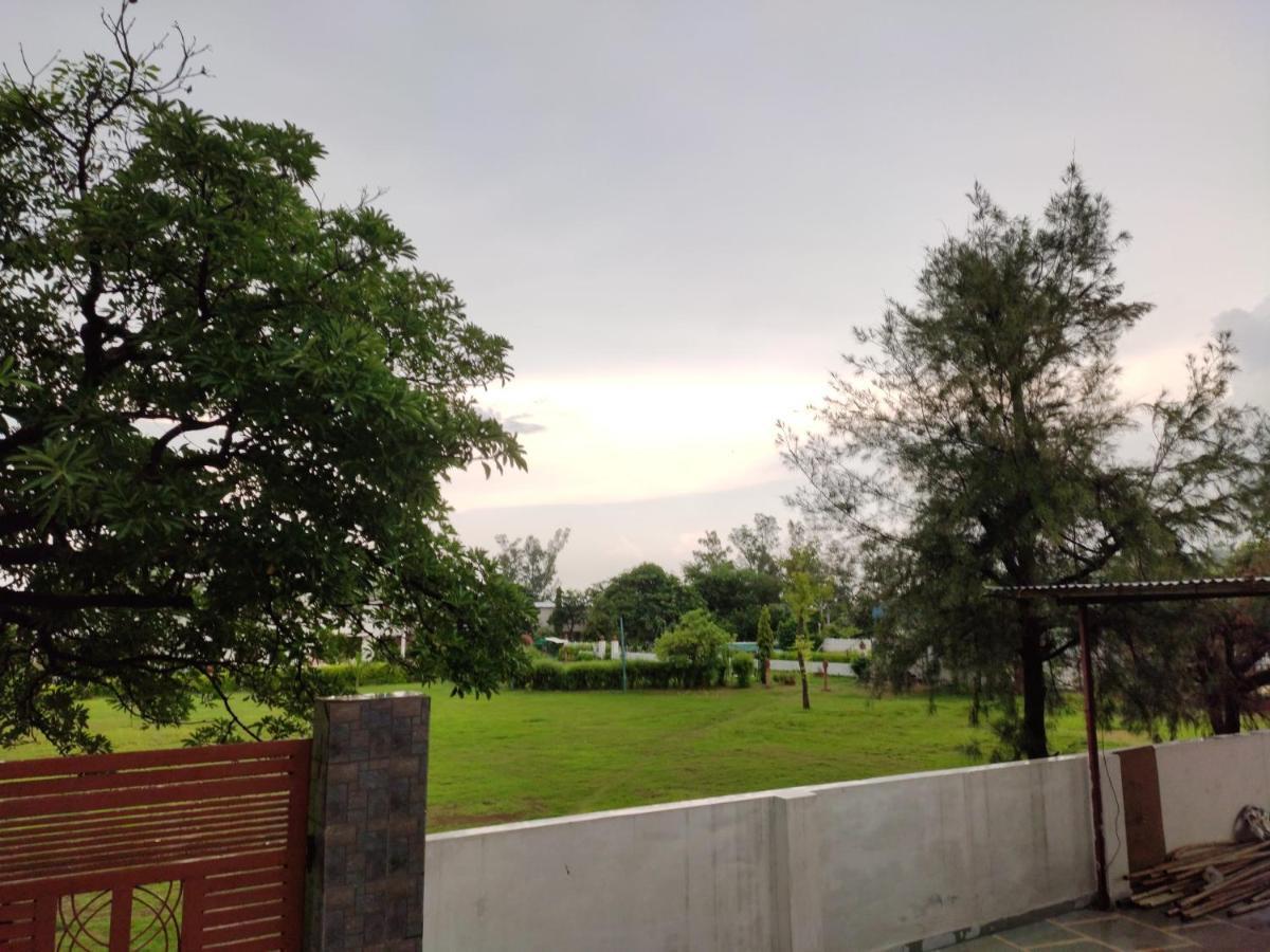 Swaraj Resorts Bharatpur Esterno foto