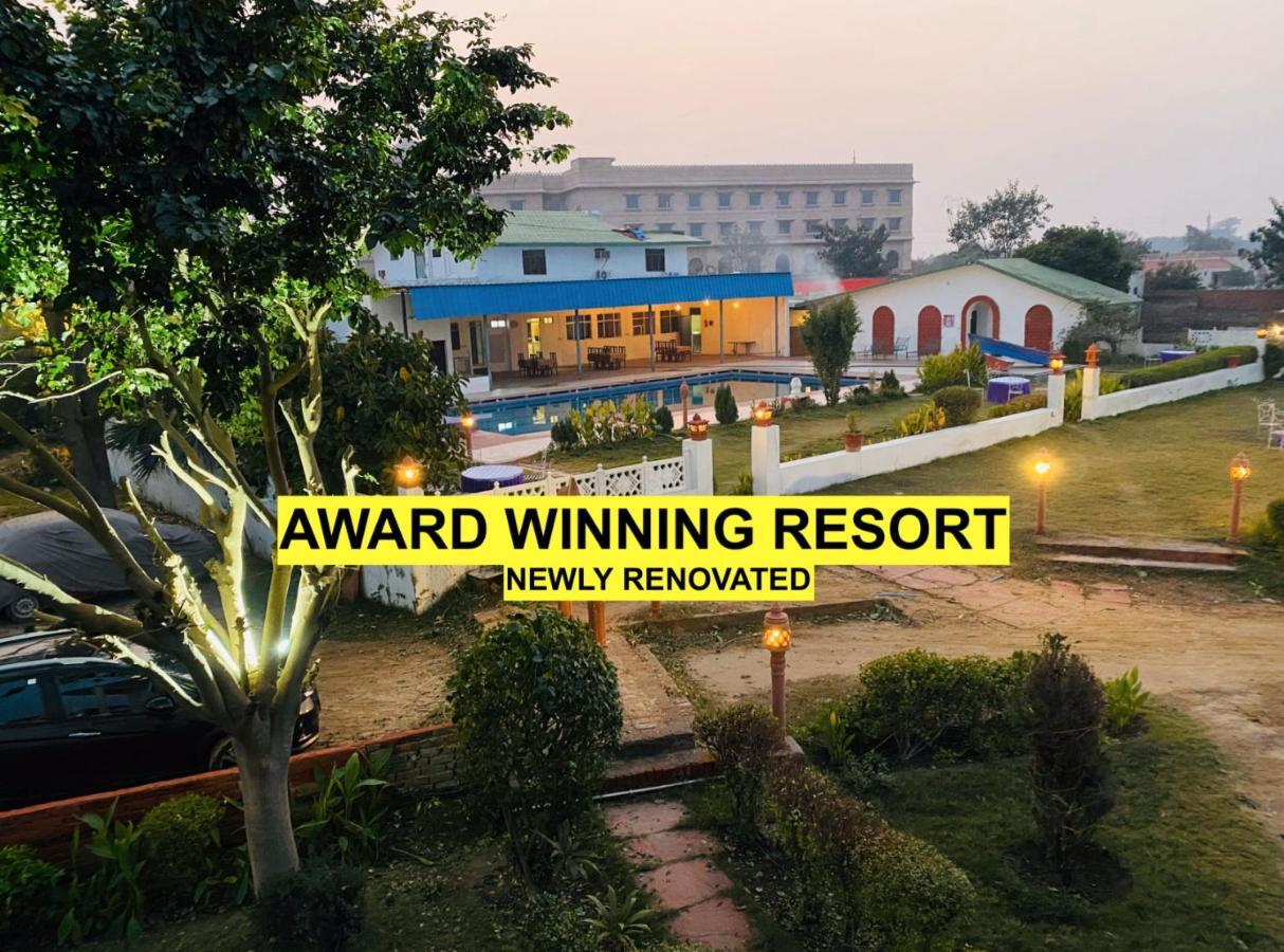 Swaraj Resorts Bharatpur Esterno foto