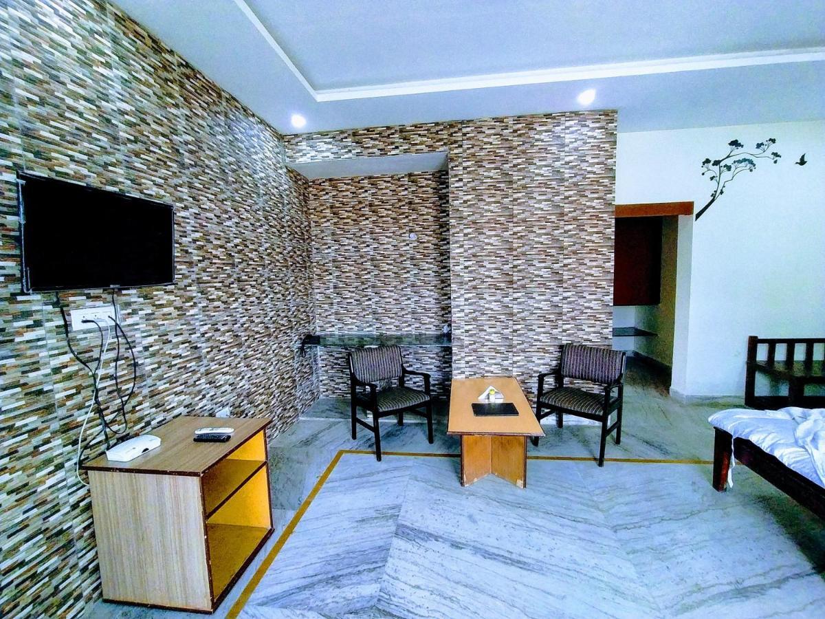 Swaraj Resorts Bharatpur Esterno foto