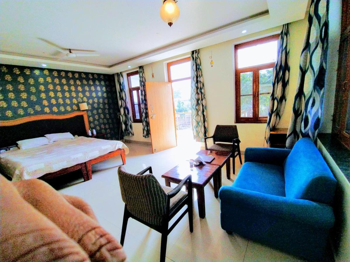 Swaraj Resorts Bharatpur Esterno foto