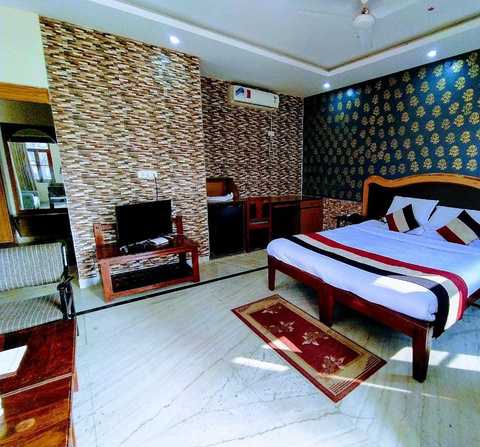 Swaraj Resorts Bharatpur Esterno foto